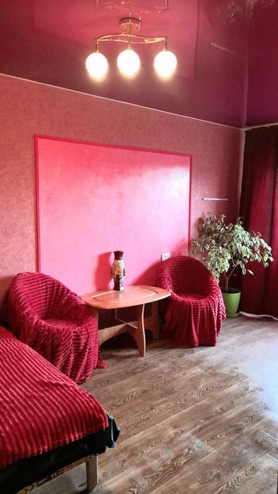 Подобово 1к квартира в центрі міста