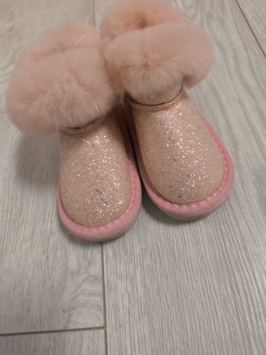 Уги дитячі рожеві на ніжку 12см