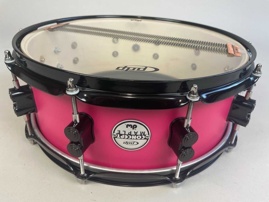 Werbel PDP by DW Concept Maple Pearlescent Black 14" x 5.5'' - Pink
