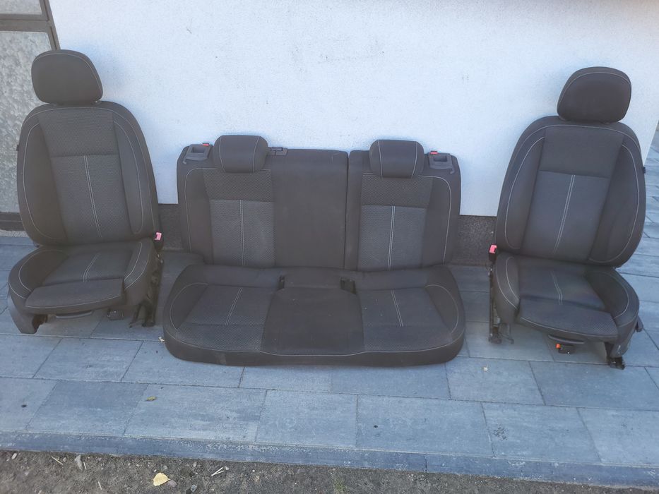 Astra j IV hb fotele kubełki podgrzewane