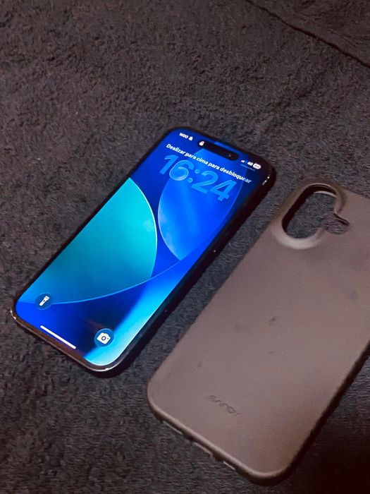 iPhone 16 Como novo