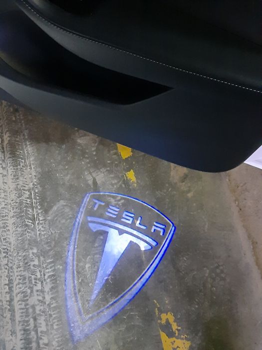 Tesla Model Y 2022 Dual Motor Long Range  повний привід 4×4