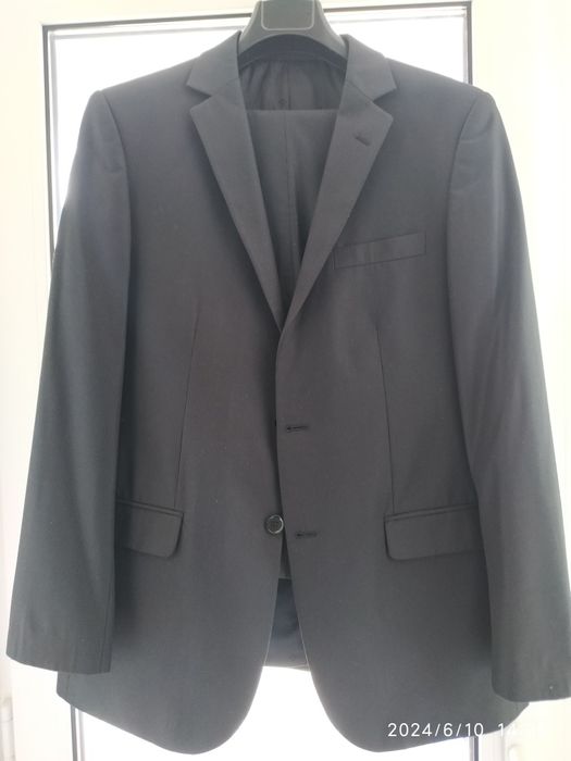Продам мужской костюм, Италия, Kazzara