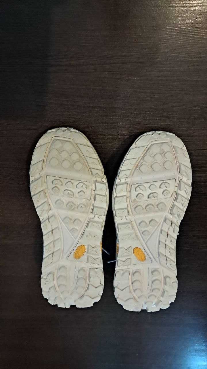 Кросівки Hoka u top Summit.  Р 44   28см