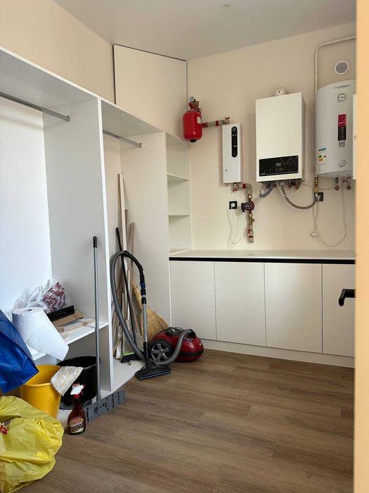 Шикарний Будинок в передмісті