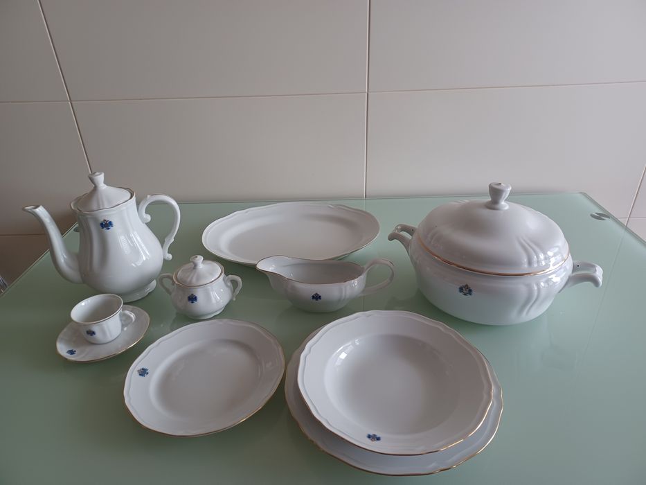 Serviço de jantar e de café pocelana fina royal kent