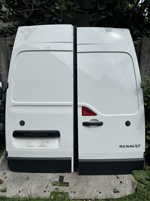 Master 3 Master 4 NV 400 Movano разборка двери крило бампер фари лот