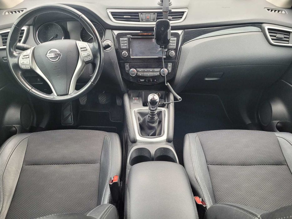 NISSAN QASHQAI TEKNA, 1.6 DIG-T Benzyna 163KM, pełny serwis Nissan