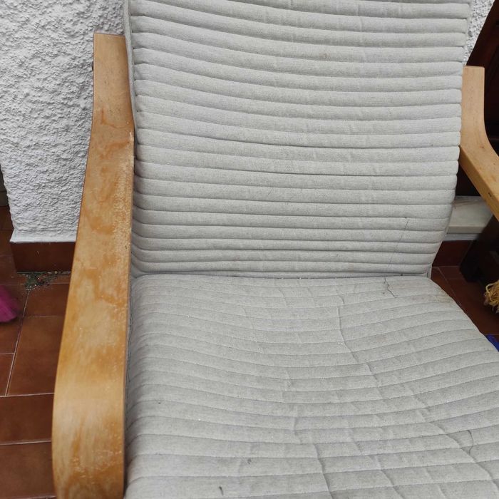 Cadeira e repousa pés IKEA poang