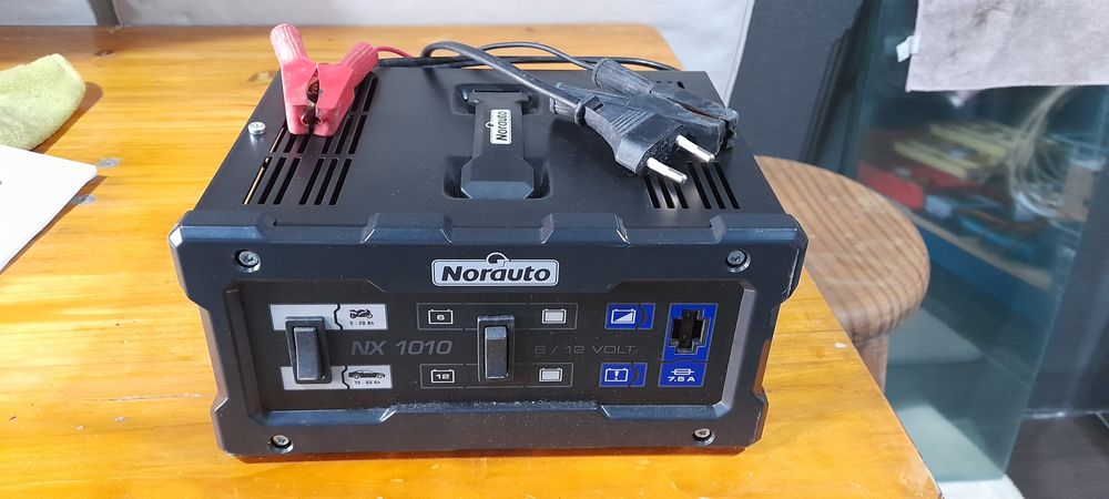 Carregador de baterias Norauto NX1010