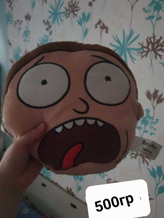 продам подушку в автомобіль