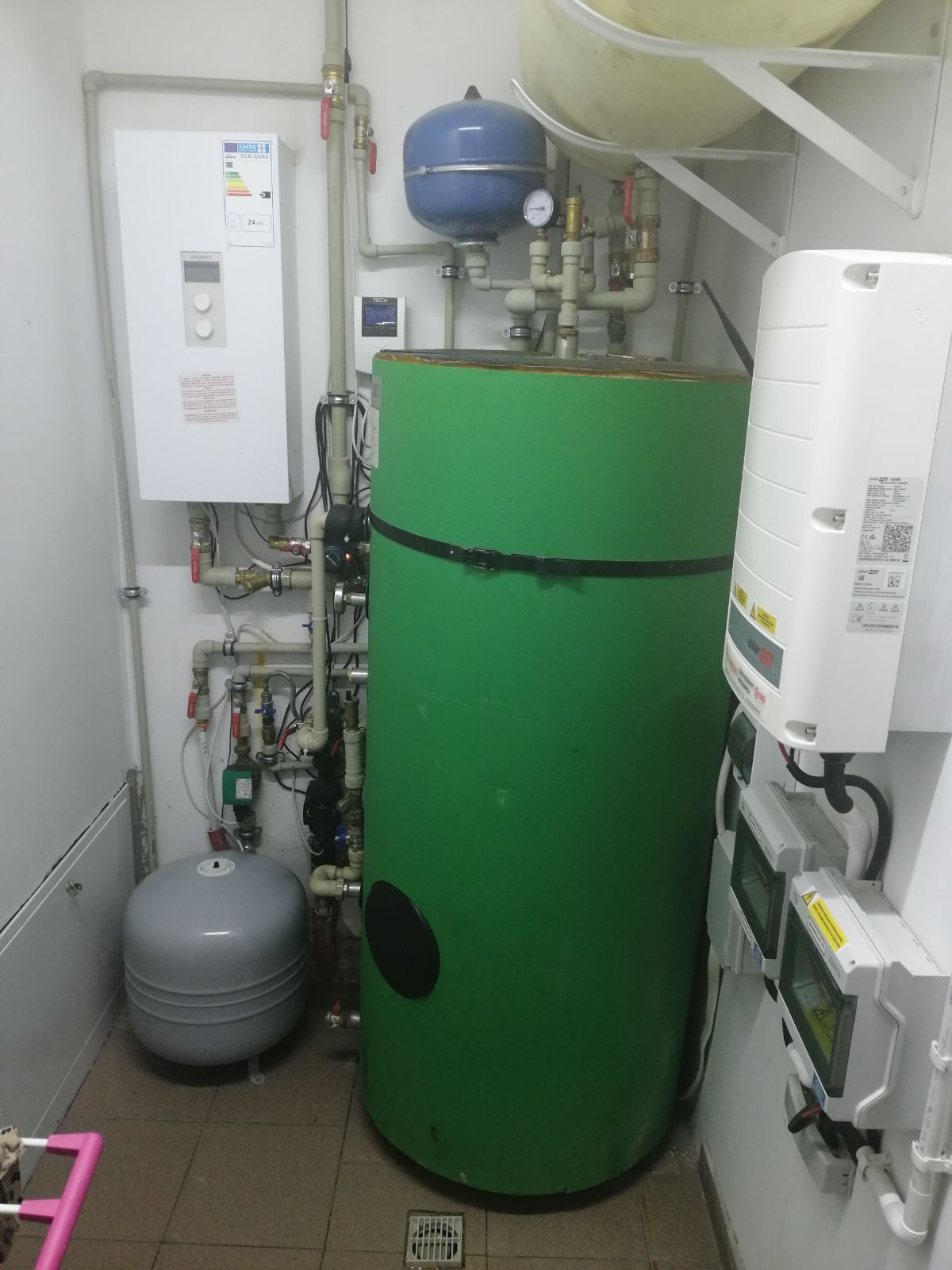 Pięć elektryczny kocioł co 24 kw