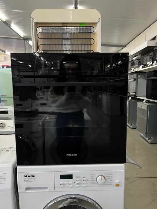 Духова шафа Miele H 6360BP