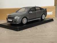 Opel Vectra 1:24 модель машинка Altaya