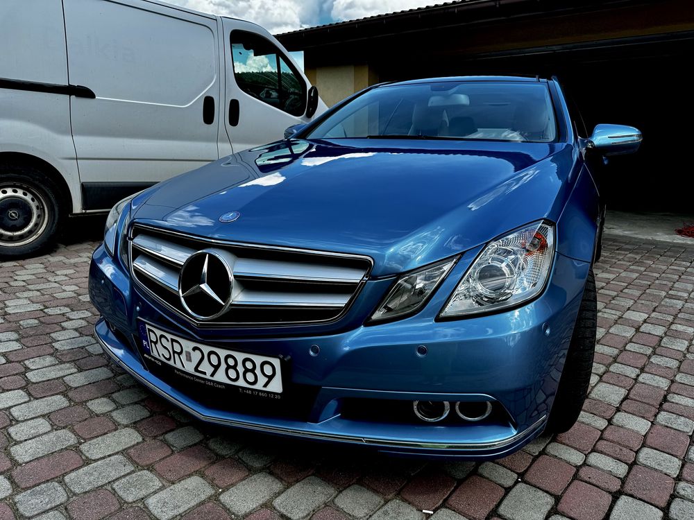 Mercedes E350 C207 coupe V6 3.5L
