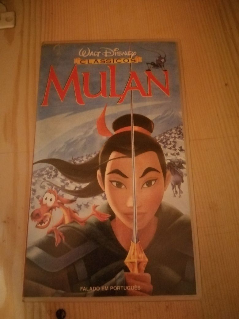 Filme VHS Mulan.