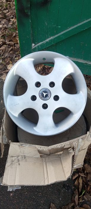 Продам комплект дисків r 15