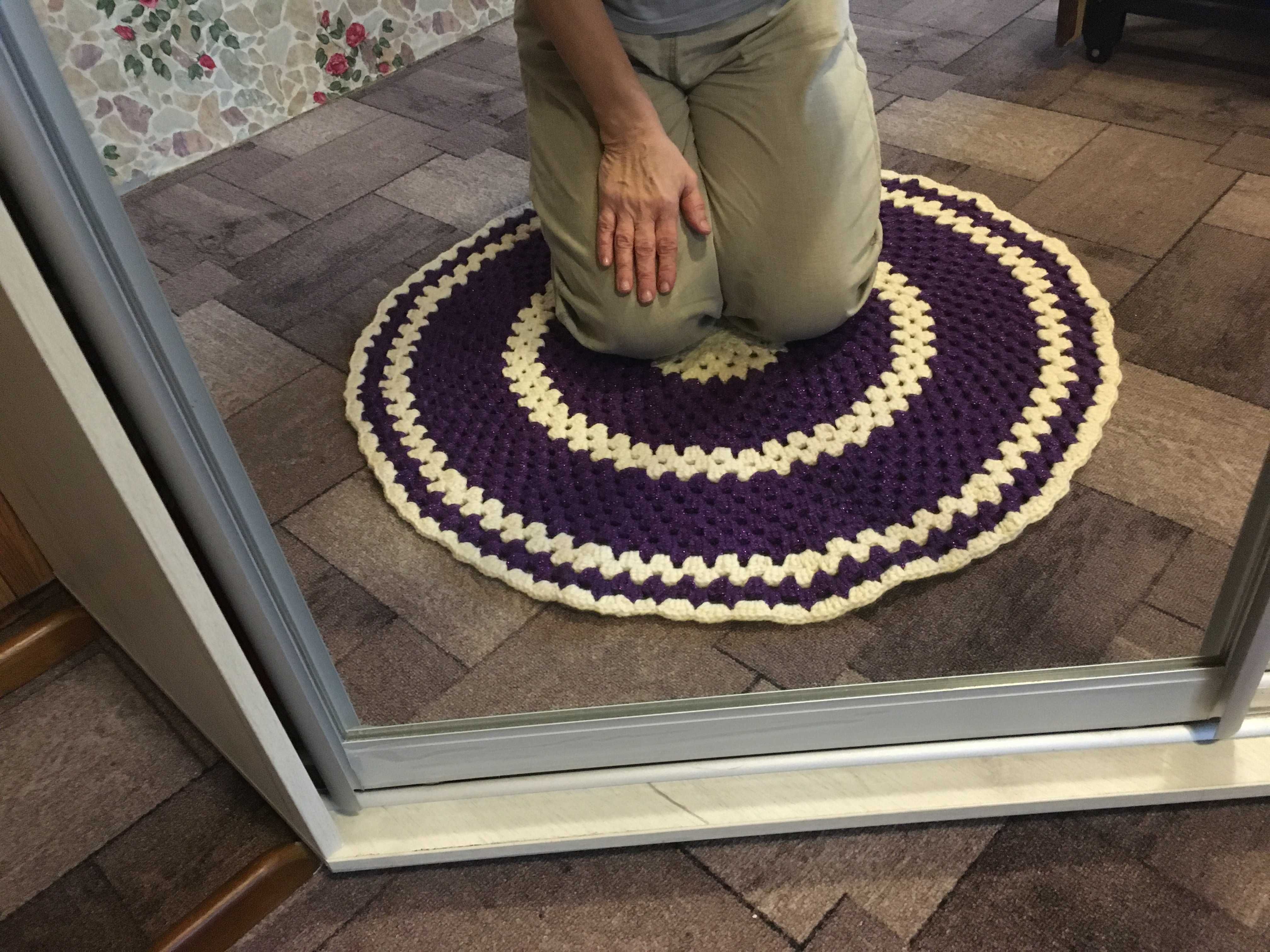Коврик фиолет вязаный круглый д.85 см новый Handmade акрил