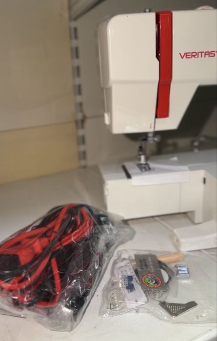 Швейна машина Veritas Sarah 71014 13 швейних програм