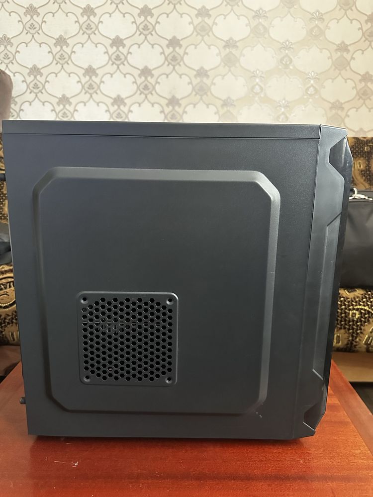 Продам игровой пк 1050 ti intel core i3 8100
