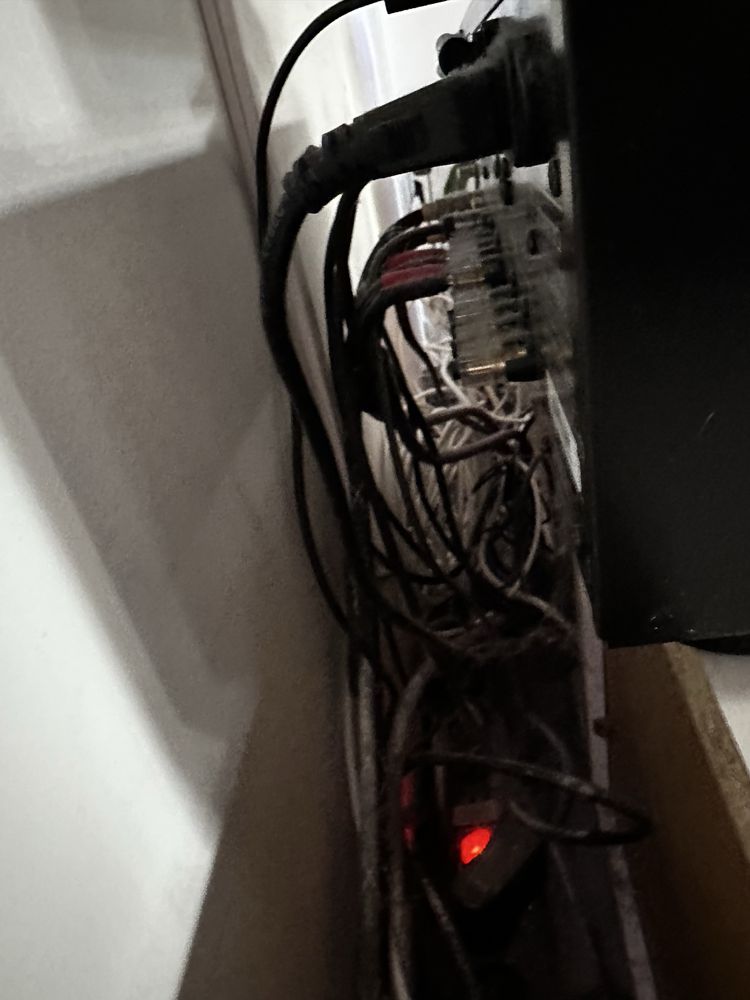 Wzmacniacz stereo ONKYO TX 8270