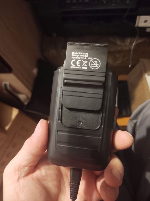 Golarka Kemei 1102 + 2 ostrza