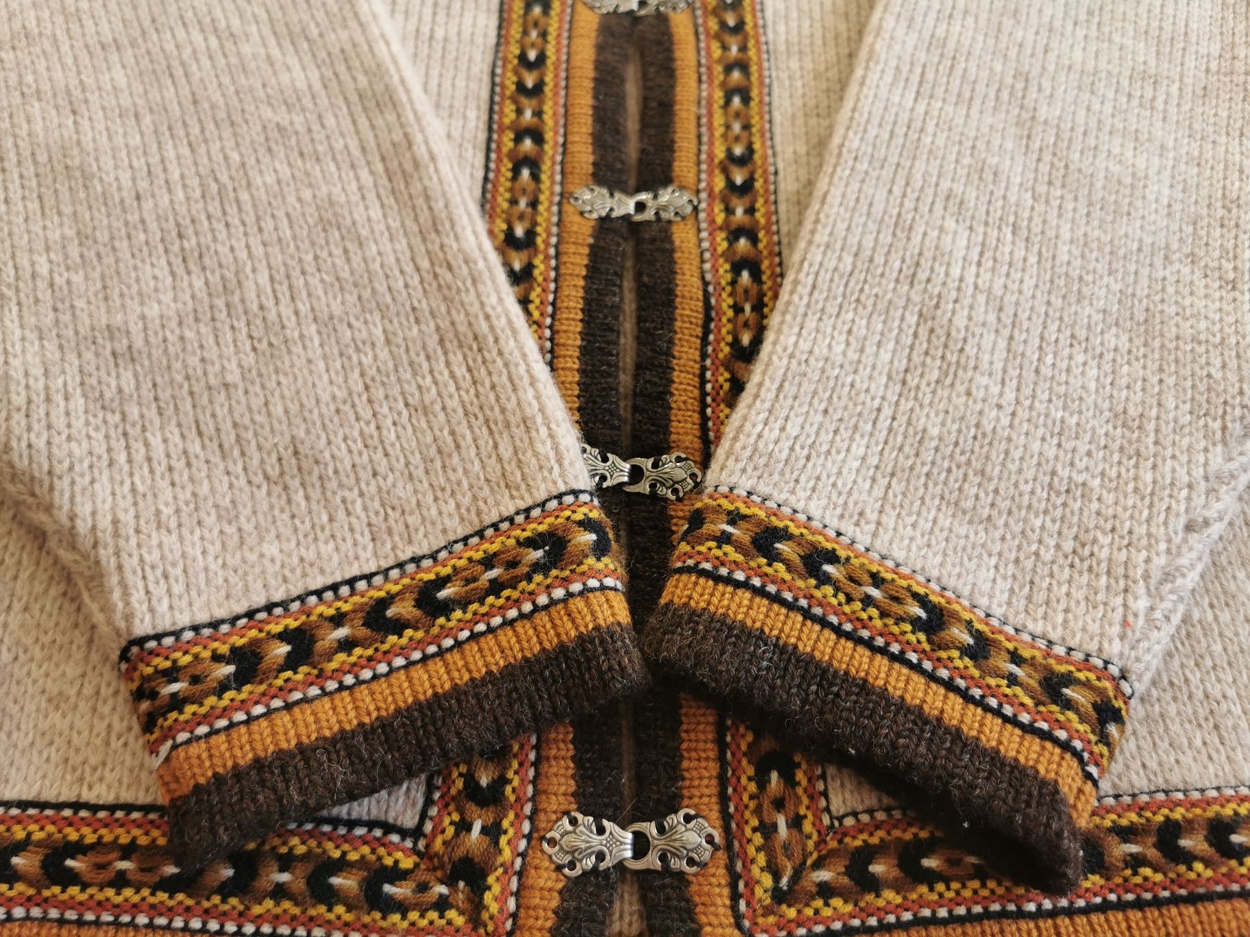 Sweter kardigan rozpinany wełniany norweski etno beżowy L