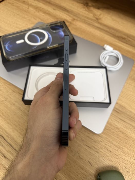 Телефон Apple iPhone 12 Pro Max 128 Gb Neverlock Pacific Blue акб 71%