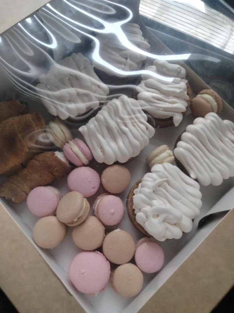 Torty,makaroniki,Ciasta domowe, słodki stół