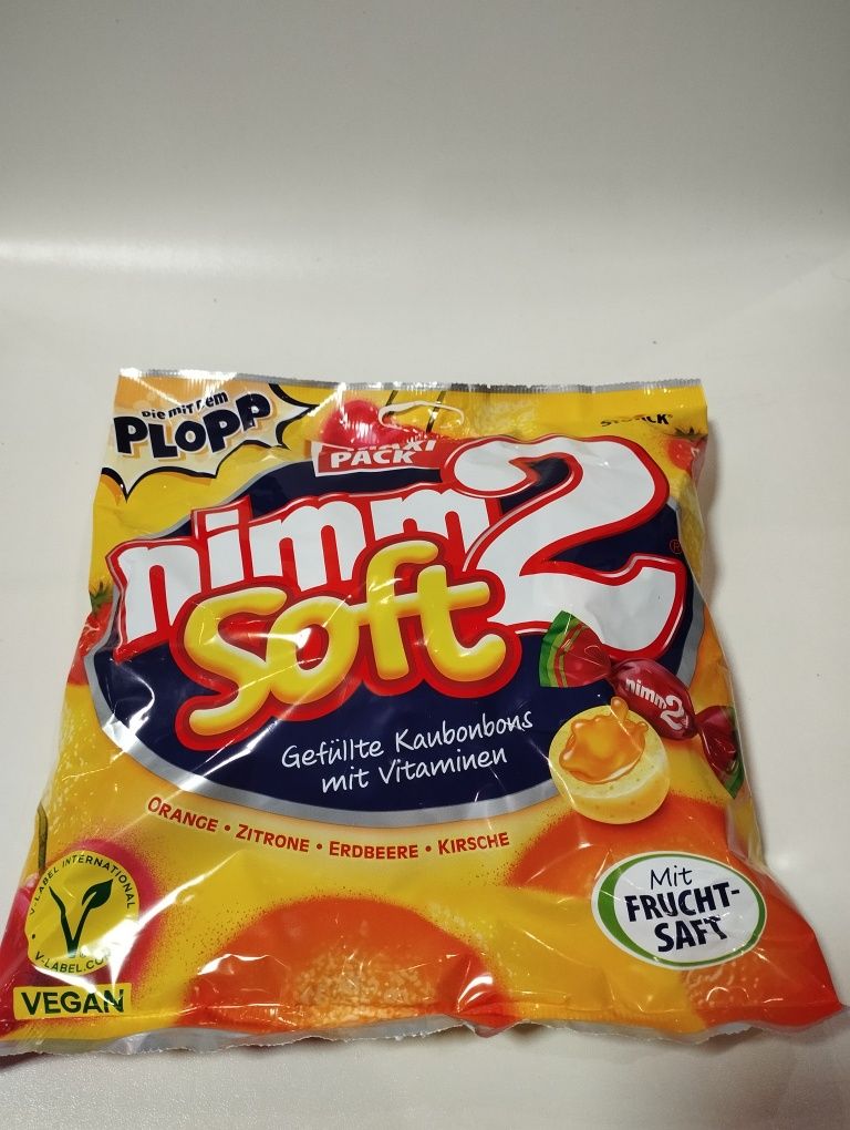 Cukierki nimm2 soft miękkie cukierki rozpuszczalne z sokiem w środku