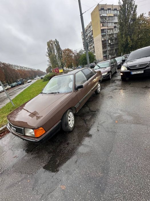Сигара Ауді 100 2.0 5 циліндров