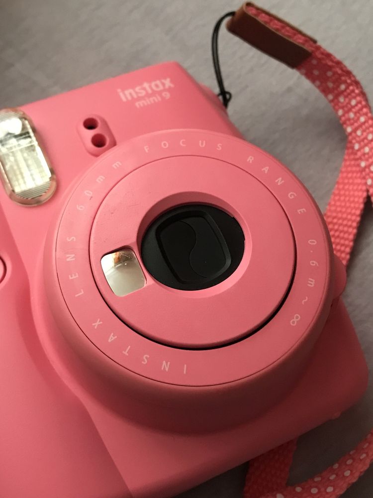 Б/У instax 9 mini Рожевий