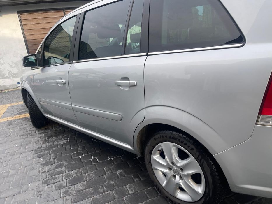 Opel Zafira 2010