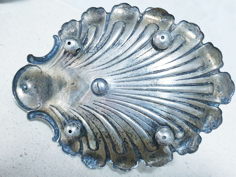 Lindissima antiga palmatória Arte Nova com banho em prata