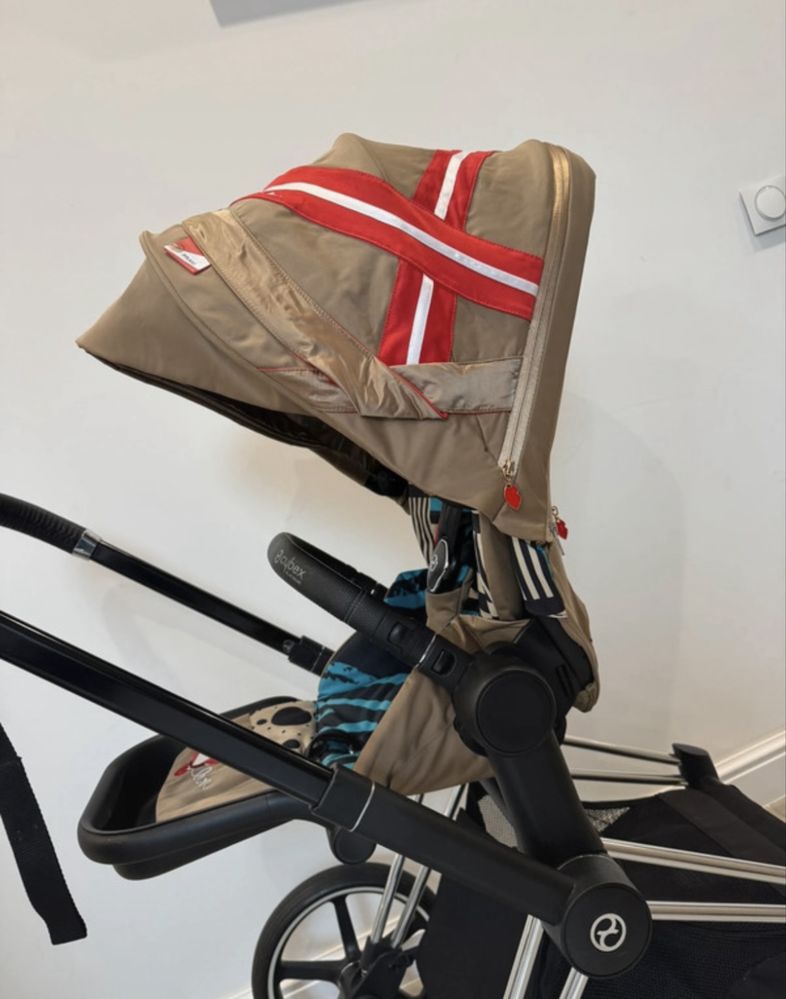 Spacerówka Cybex Priam 4.0 by Karolina Kurkova / Chrome Black