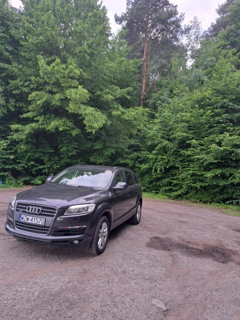Sprzedam Audi Q7