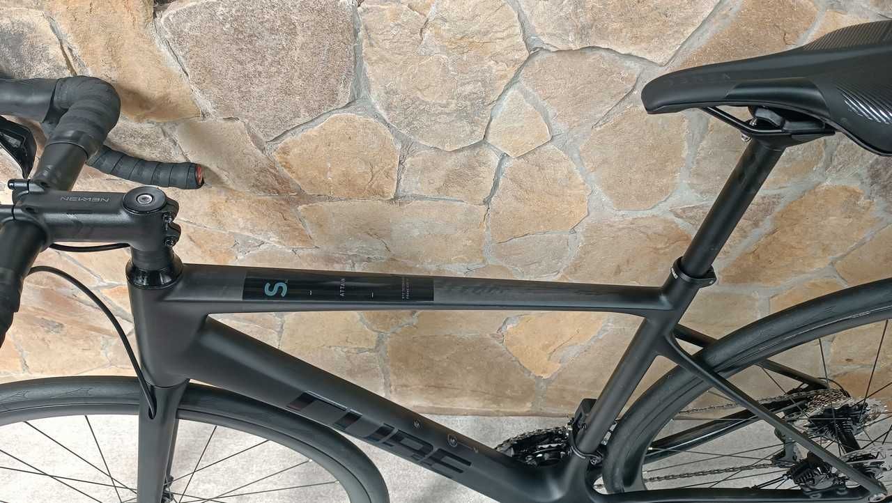 Карбоновий шосейний велосипед Cube ATTAIN GTC SLX 105 Di2
