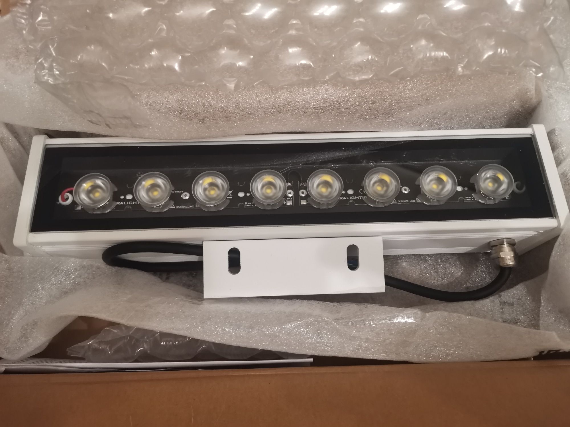 Lampa ledowa zewnętrzna