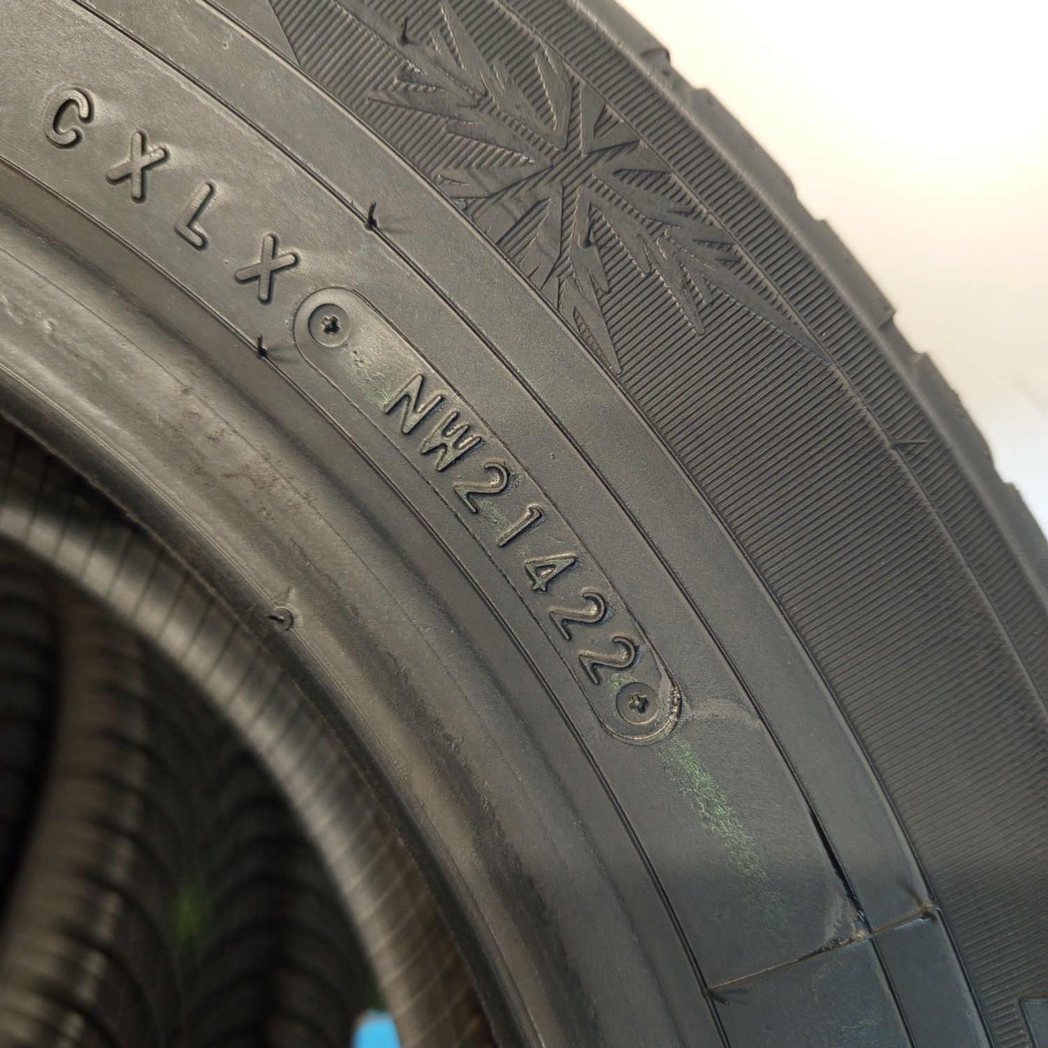 185/65r15 Toyo observe s944 z 2022r 8mm DEMO