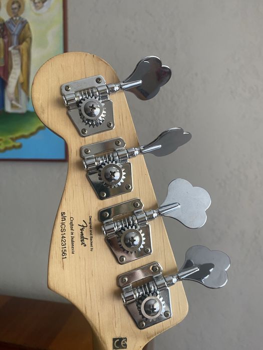 Squier jazz bass affinity