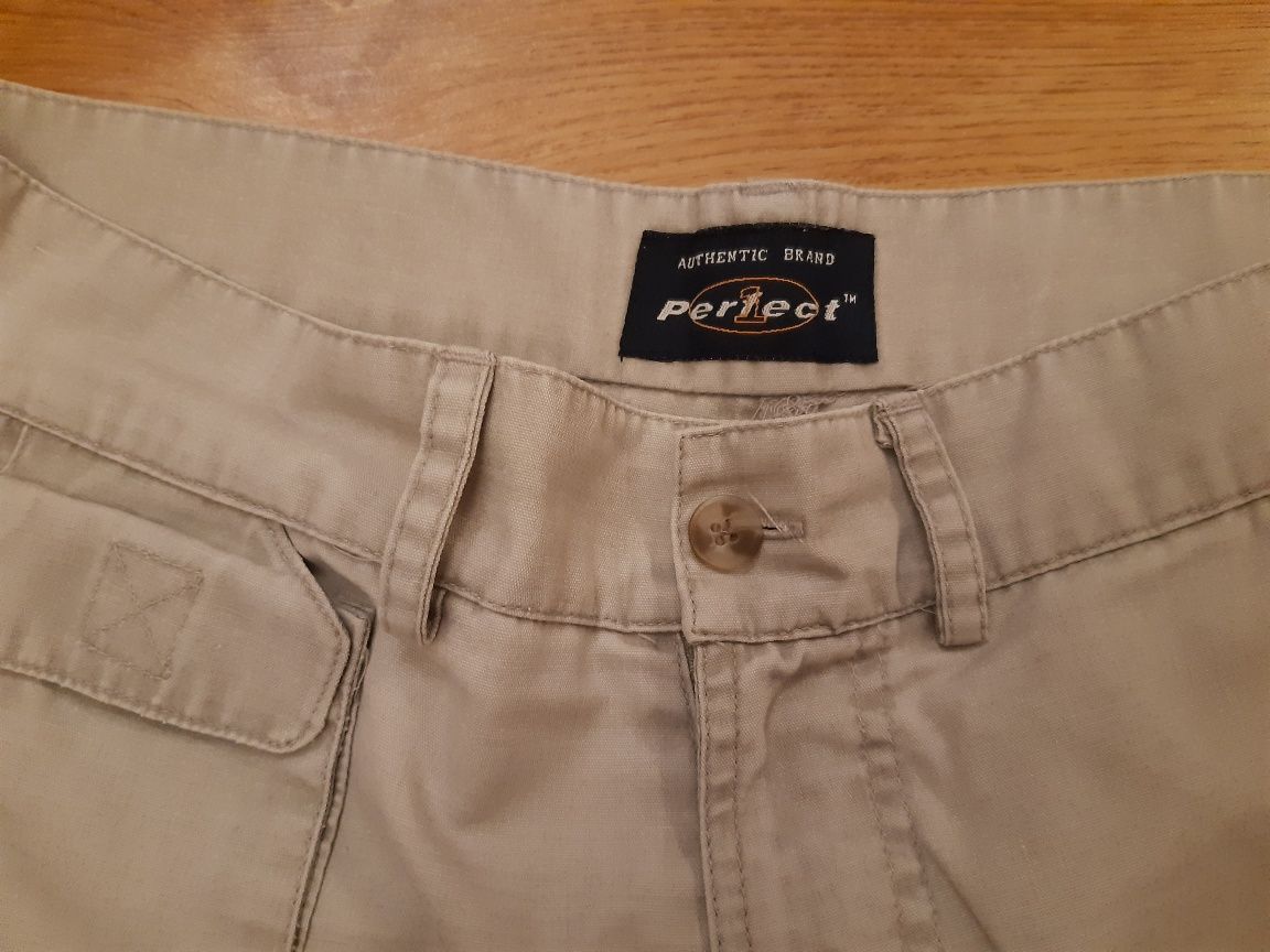 Spodenki bawełna roz. 41 stan bdb