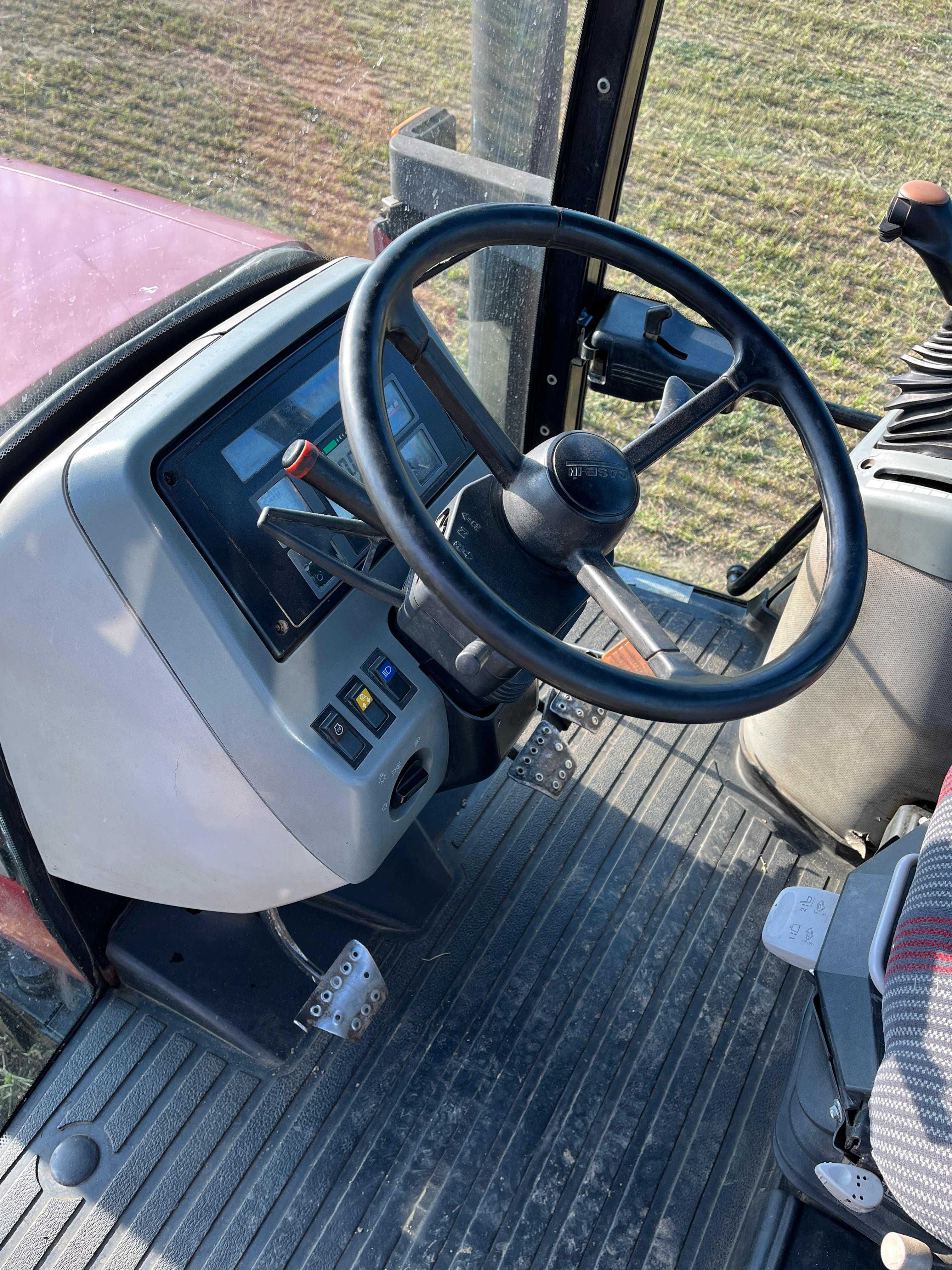 Ciągnik traktor CASE MX 135
