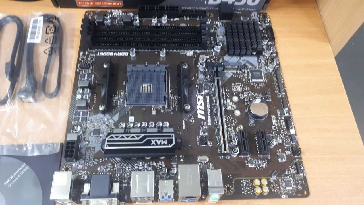Материнська плата MSI B450M PRO-VDH MAX