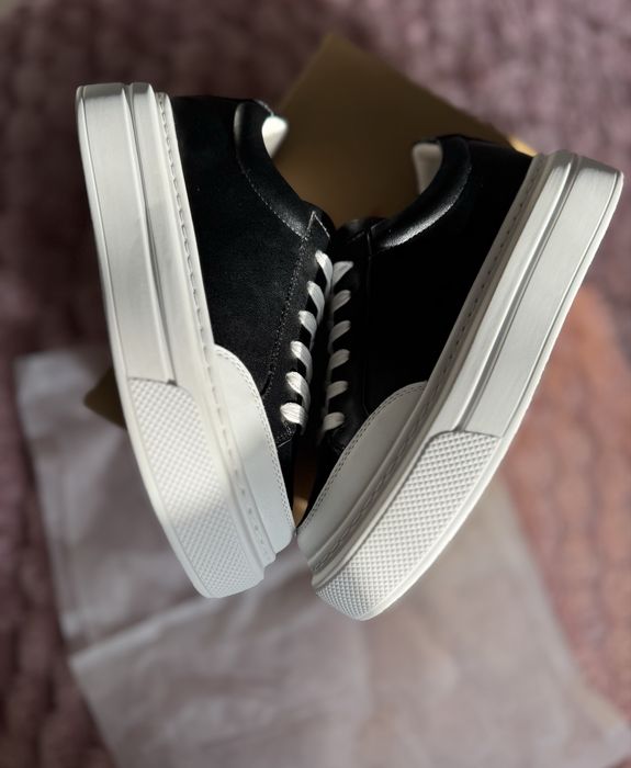 Кросівки Жіночі «Нові»