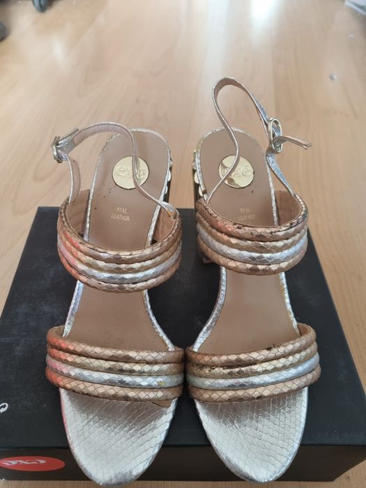 Sandalias Exé Douradas