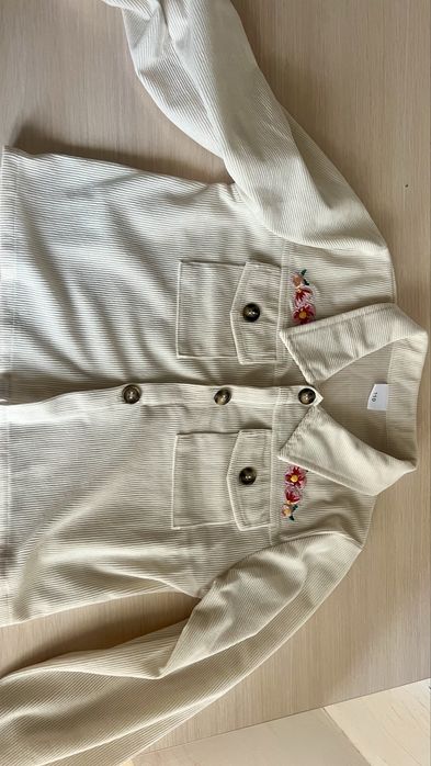 костюм бежевий для дівчинки 110, вельветовий костюм, штани кльош