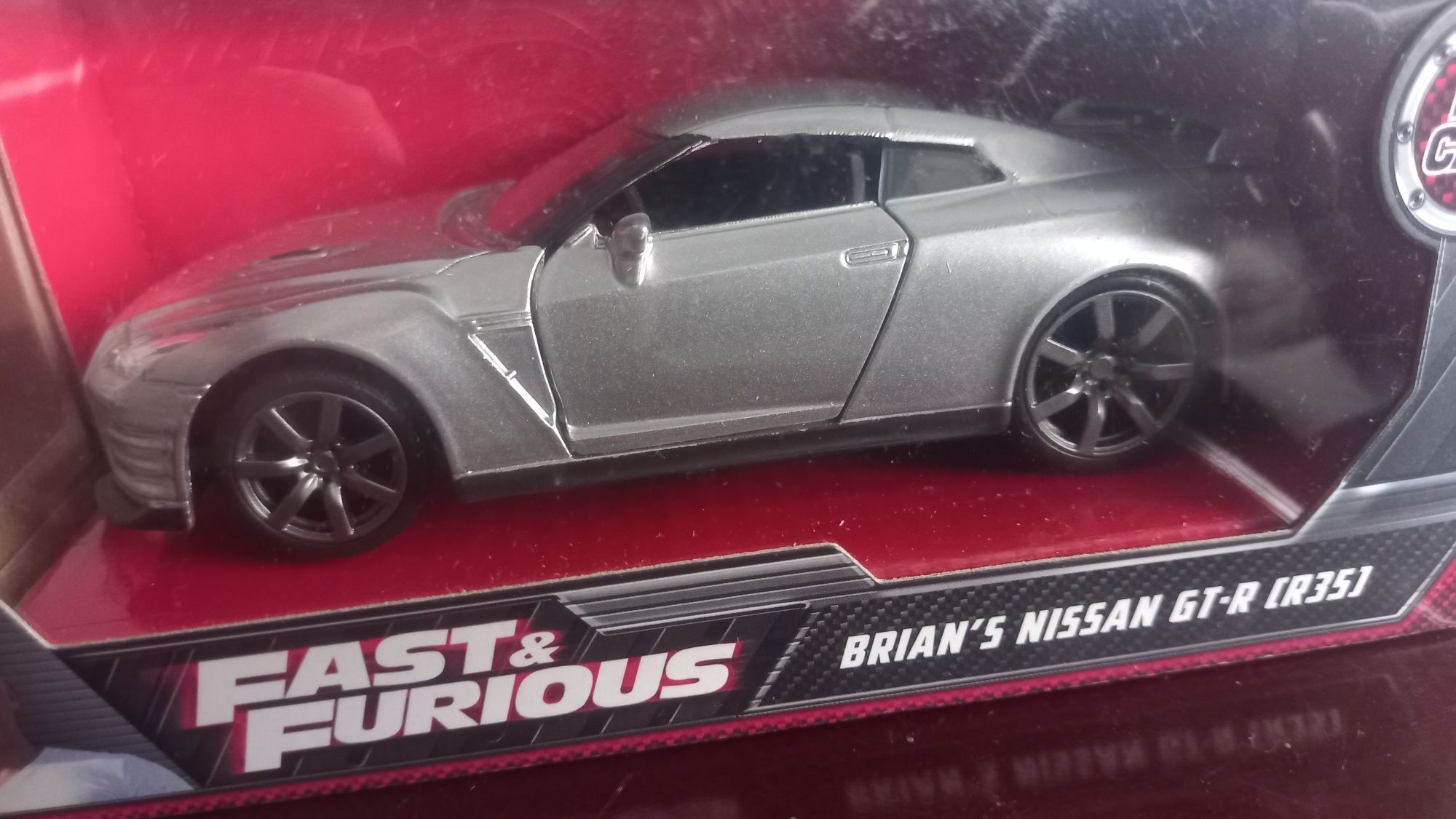 Nissan GT-R R35 escala 1:32 fast & furious jada