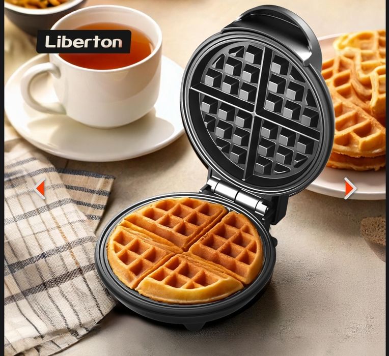 Вафельниця LWF-0500