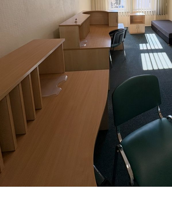 Oddam za darmo biurka biurko do pokoju lub biura