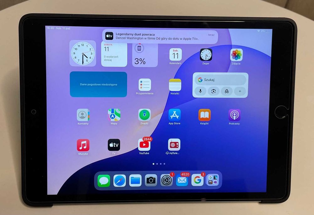 Apple iPad 7th Gen., Wi-Fi, 32GB, 10,2” + etui, pokrowiec, słuchawki